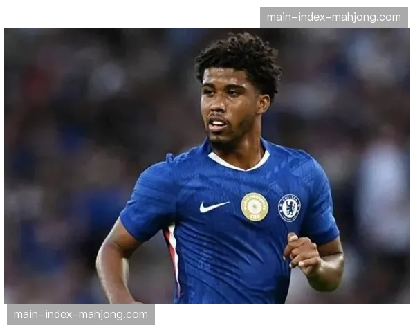 斯特林降薪1800万欧加盟费耶诺德，半年合同仅100万欧收入