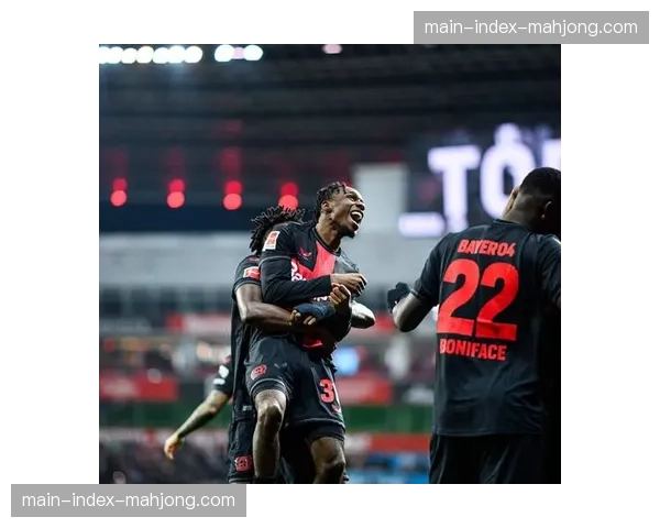 传闻：曼联有意今夏引进勒沃库森边卫弗林蓬