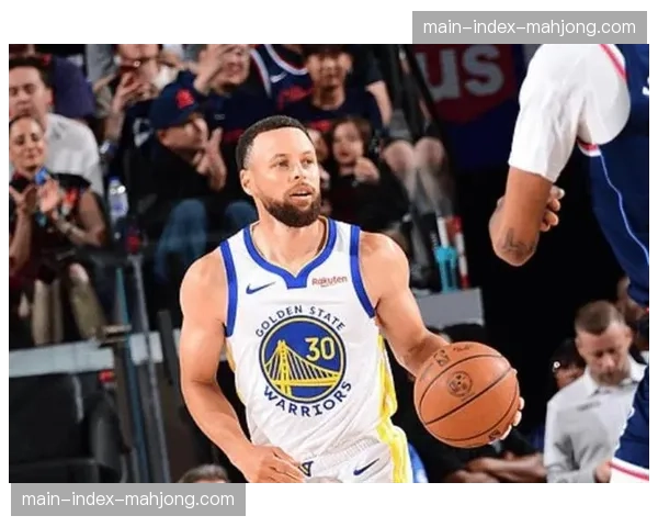 勇士126-121击败快船，库里35分率队保留季后赛希望